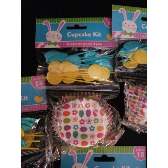 Set of 5 Easter Cupcake Kits- 18 Cake Papers Per Pack, 90 Papers Total - Picture 2 of 3